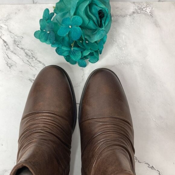 BARETRAPS Anila Brown Booties 6M - Picture 4 of 5